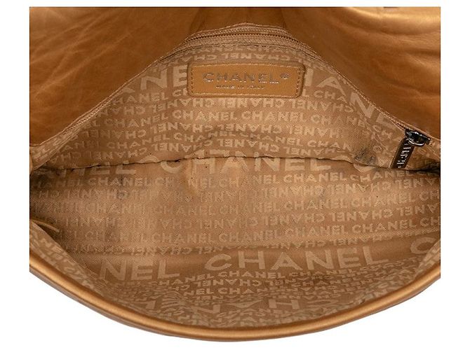 Timeless Borsa a spalla in pelle matelassé Wild Stitch di Chanel D'oro Metallico - vista 4
