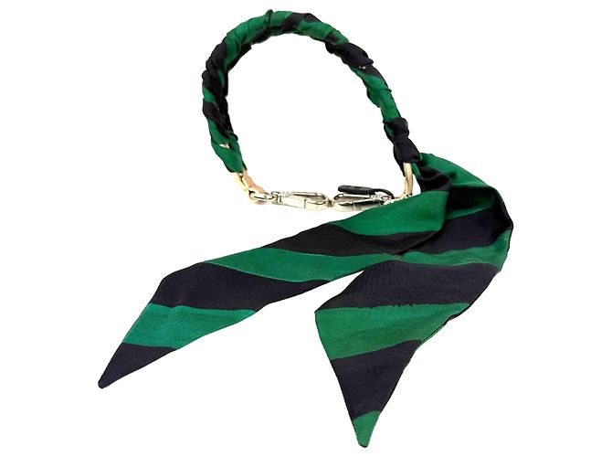 Borsa in pelle di vitello di seta Fendi You Strap verde e nero - vista 2