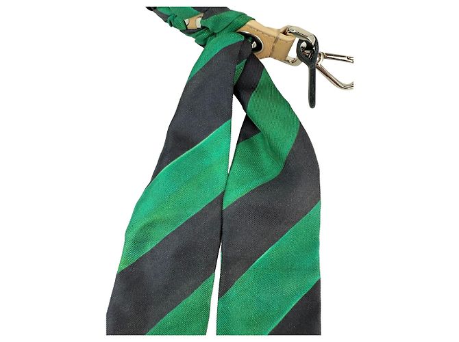 Borsa in pelle di vitello di seta Fendi You Strap verde e nero - vista 6