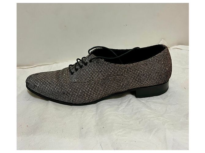 Saint Laurent Scarpe LuLu con lacci glitter e tacco oro Argento D'oro Metallico - vista 3