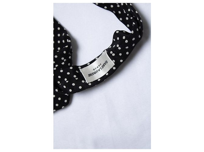 Sciarpa in seta nera a pois Saint Laurent Nero Bianco - vista 2
