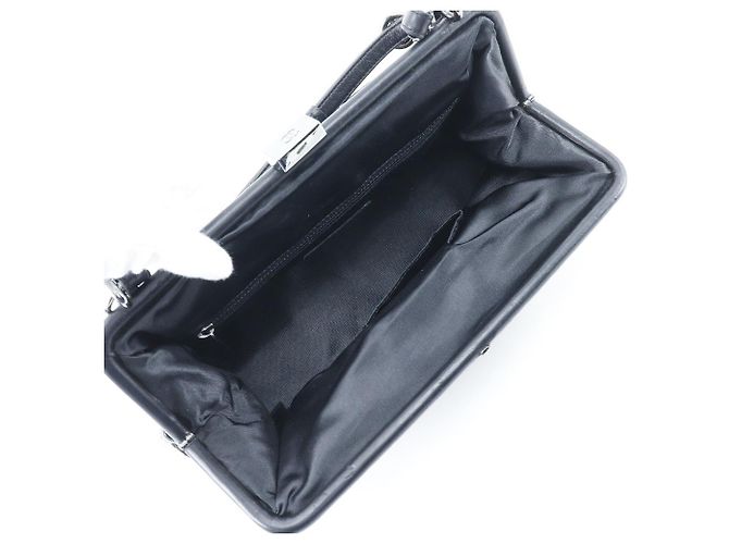 Borsa a mano Chanel Vintage CC con cintura laterale in velluto goffrato a quadri media Nero - vista 3