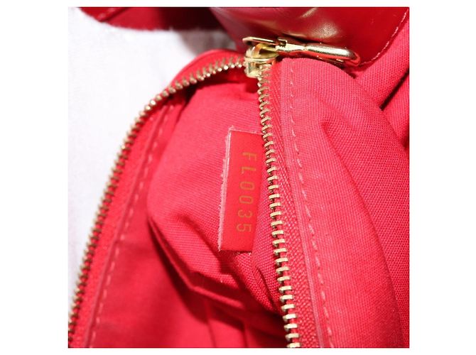 Louis Vuitton Mandara Handbag Epi Leather MM Red - view 7