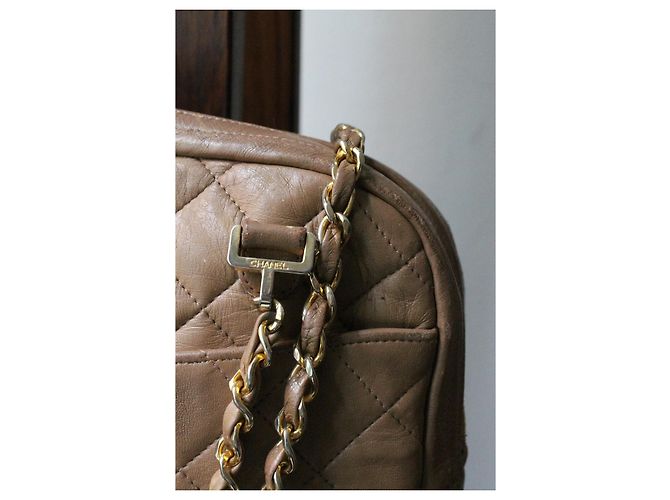 Borsa Chanel Modello Camera in Pelle Beige - vista 4