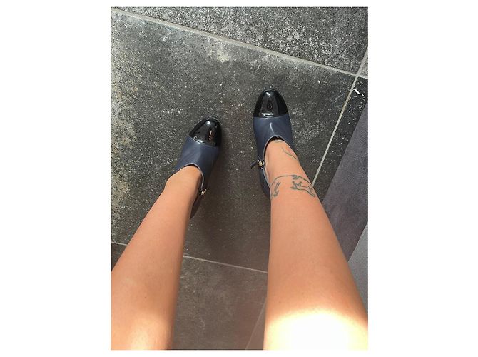 Yves Saint Laurent Stivaletti Tribute in blu Blu navy - vista 10