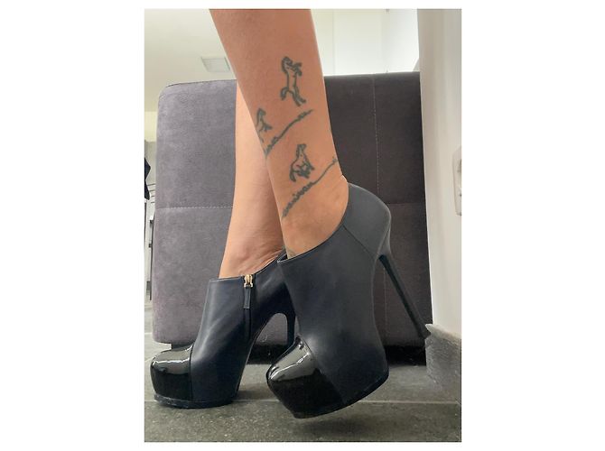 Yves Saint Laurent Stivaletti Tribute in blu Blu navy - vista 9