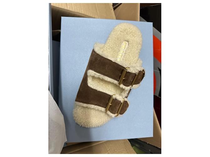 Sandali slide Prada in suede marrone e shearling - vista 5