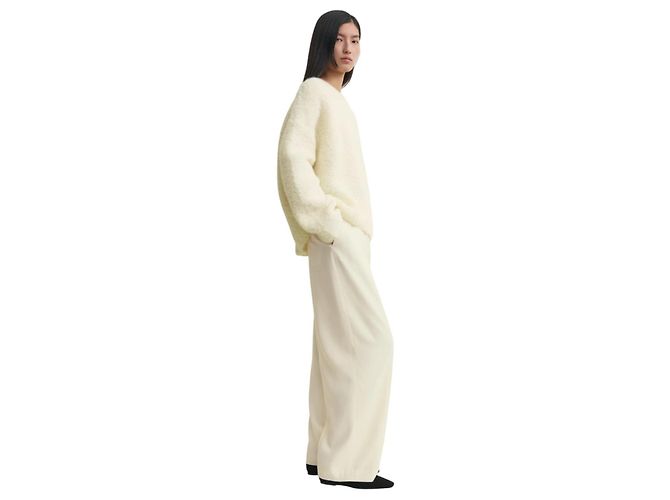 Totême toteme Boxy Bouclé-Strick Milch Weiß - Ansicht 11