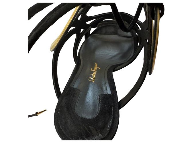 Sandali in suede con lacci Salvatore Ferragamo Nero - vista 8