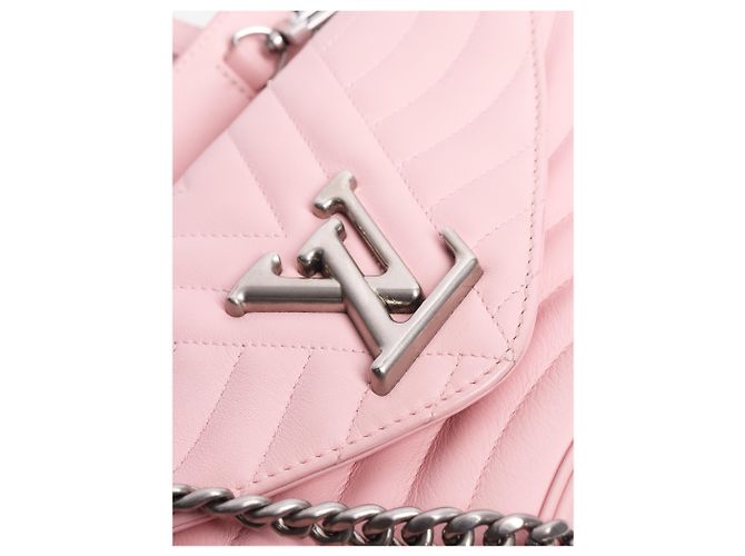Louis Vuitton Borsa trapuntata New Wave rosa 2018 - vista 3