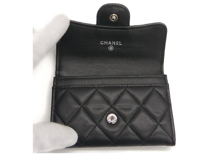 Chanel Kartenhalter aus gestepptem Lammleder Schwarz - Ansicht 6