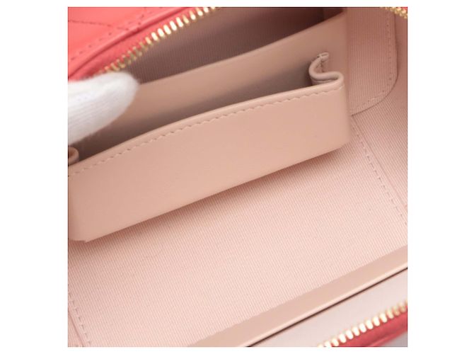 Chanel Rosso Trapuntato in Agnello Chic Riviera Vanity Case con Manico - vista 3