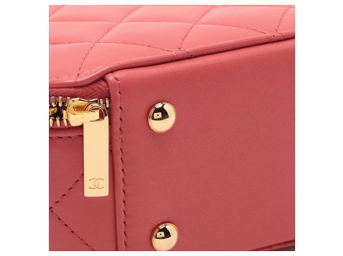 Chanel Rosso Trapuntato in Agnello Chic Riviera Vanity Case con Manico - vista 6