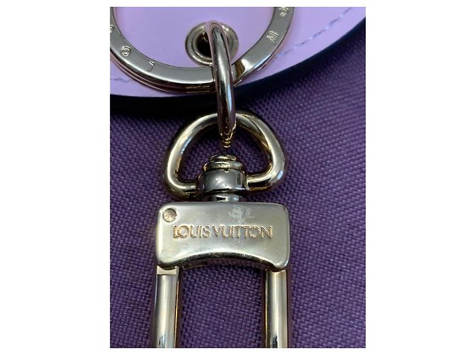 Charm da borsa Louis Vuitton San Valentino Rosa in vernice - vista 10