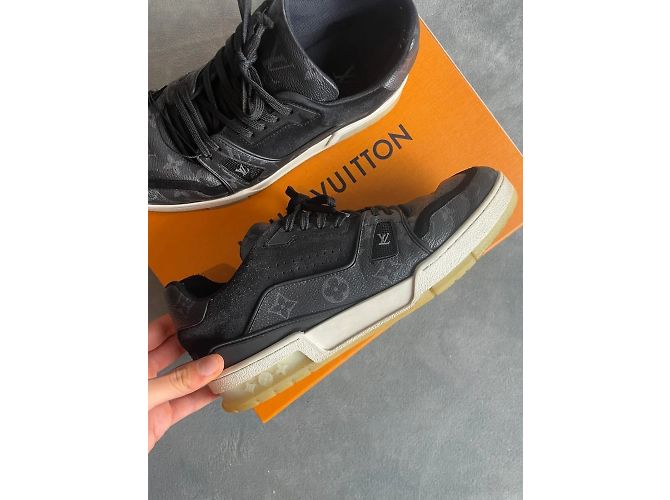 Sneakers Louis Vuitton in pelle nera Nero - vista 4