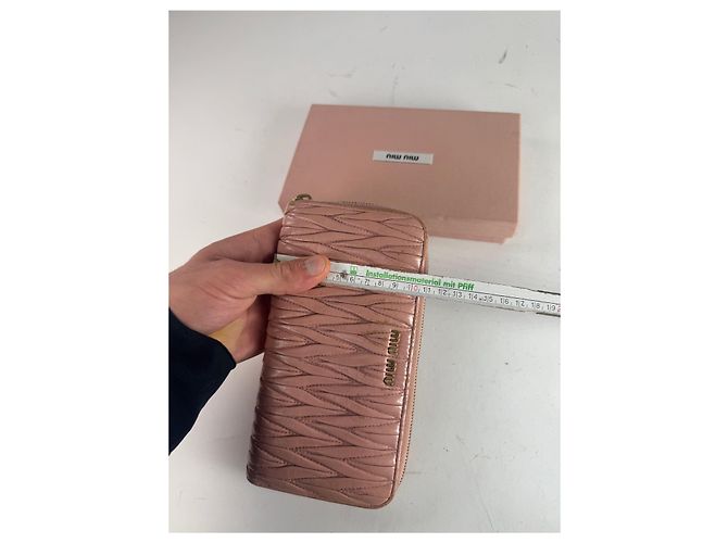 Vintage Miu Miu Leather Wallet Pink - view 9