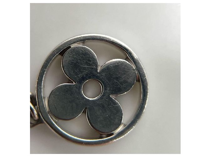Anello Louis Vuitton Idylle Blossom in oro bianco Argento - vista 4