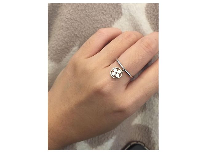 Anello Louis Vuitton Idylle Blossom in oro bianco Argento - vista 9