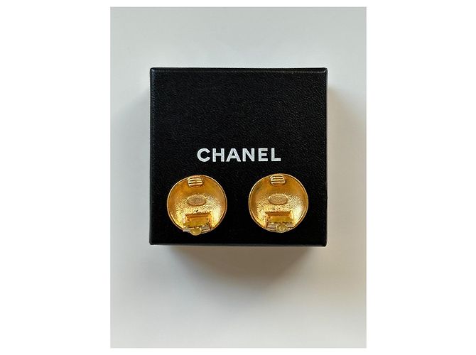 Clip CHANEL trapuntati vintage 1996 D'oro - vista 2