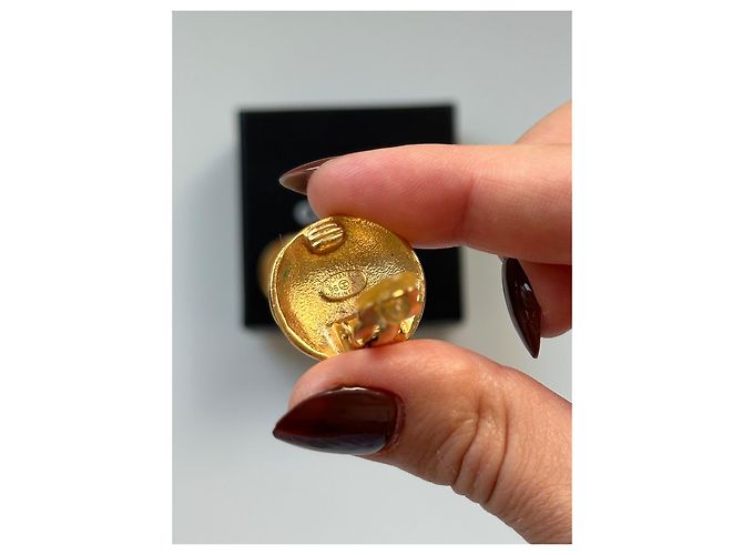 Clip CHANEL trapuntati vintage 1996 D'oro - vista 7
