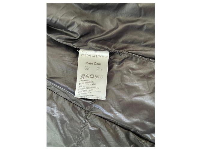 Ärmellose Weste oder Daunenjacke Marc Cain Blau-Violett Gr. 1 oder 36-38 Schwarz Lila - Ansicht 11