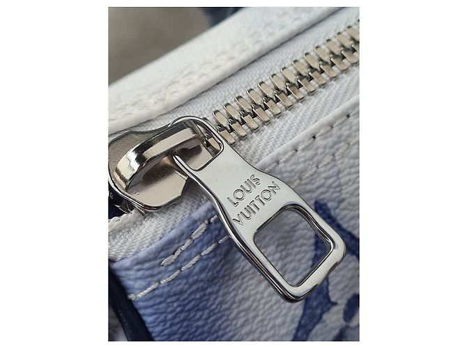 Borsa a tracolla Keepall XS Monogram Watercolor Bianco Blu di Louis Vuitton - vista 7