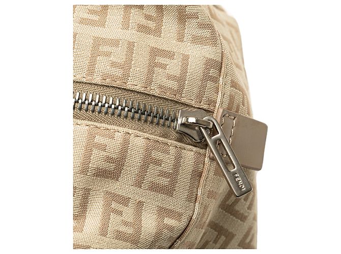 Pochette in tela Zucchino nera Fendi Nero - vista 9