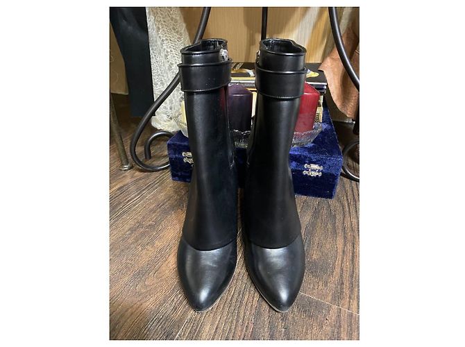 Incríveis Botas Givenchy Shark Lock Preto - vista 9