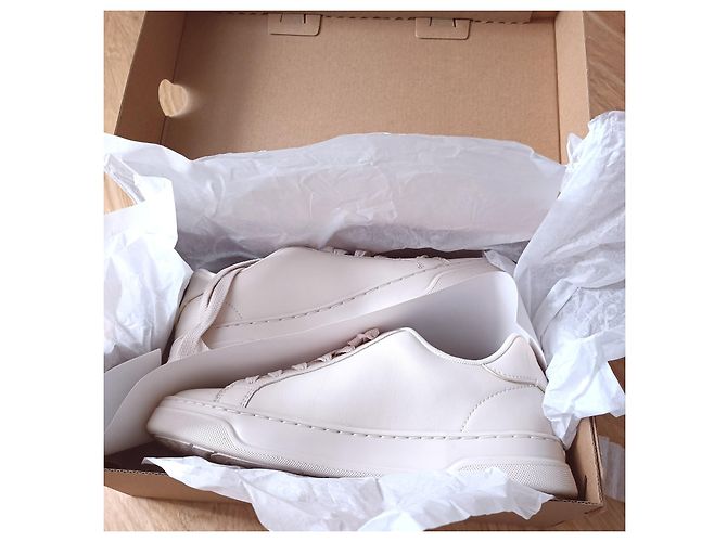 Coach Sneakers mit Kirschmuster Aus weiß - Ansicht 13