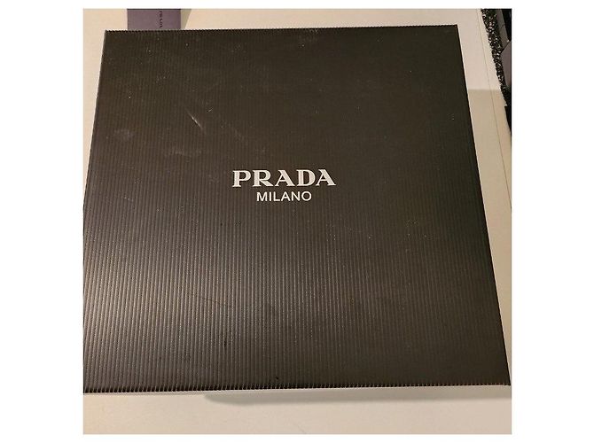 Prada Cloudbust Thunder Vermelho - vista 12