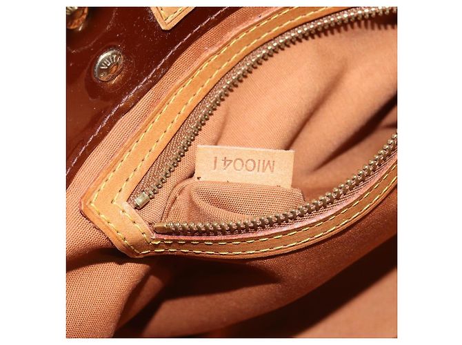 Borsa Reade Monogram Vernis PM di Louis Vuitton Marrone - vista 7