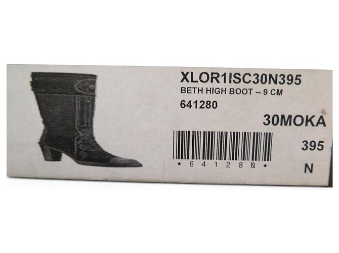 NUEVAS BOTAS ALTAS LOUIS VUITTON BETH 39.5 LOGO LV BOTAS MARRONES Castaño - vista 11