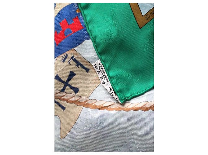 Foulard in seta Hermès Christophe Colomb verde Multicolore - vista 15