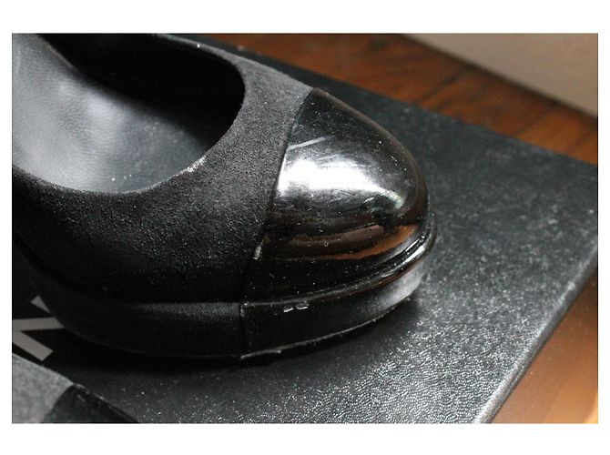 Chanel Pumps aus lackiertem Leder und Wildleder Größe 35,5 - Ansicht 3