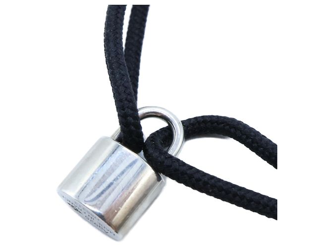 Charm lucchetto Ag925 Louis Vuitton Q05942 Bracciale Lockit Rahn in argento Nero - vista 5