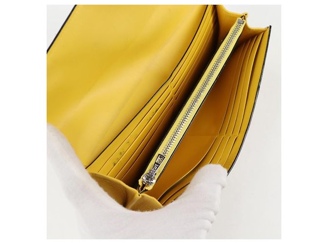 Cartera Zip Puzzle Loewe de Cuero Compacta Amarillo - vista 5