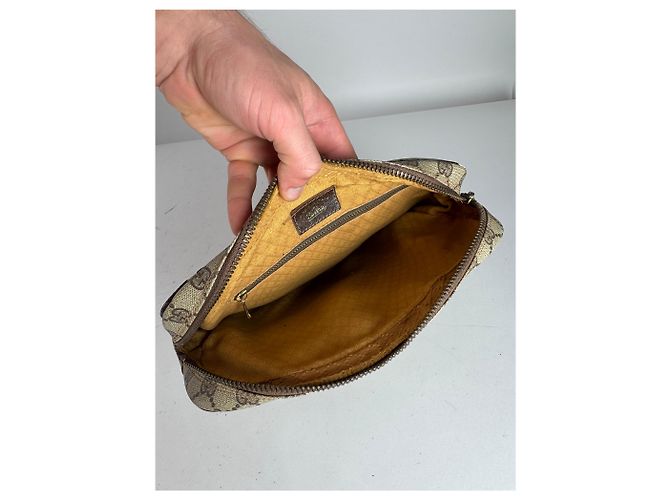 Clutch in pelle monogramma Ophidia vintage Gucci grigio marrone - vista 3