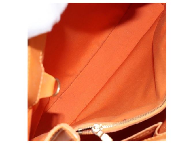 Louis Vuitton Mandara Epi Leather GM Arancione - vista 5