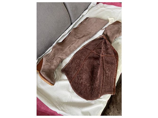 Ugg W Fiorentina Botas Altas de Gamuza Beige - vista 2