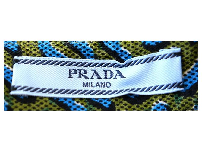Prada Fall 2015 Droplet Print Sleeveless Jacket Blue Green - view 8