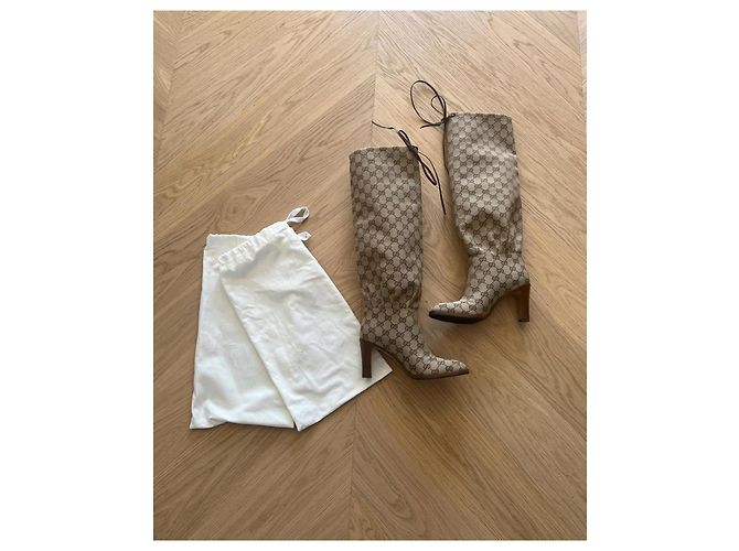 Gucci Overknee Stiefel Creme - Ansicht 5