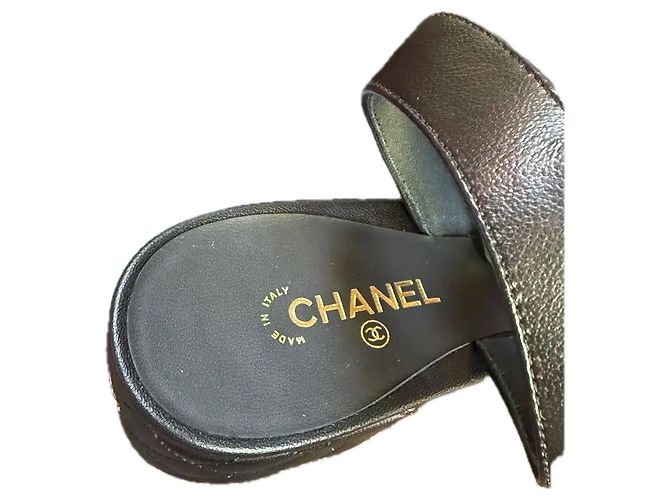 Sandali Chanel in pelle a scacchi neri Nero - vista 2