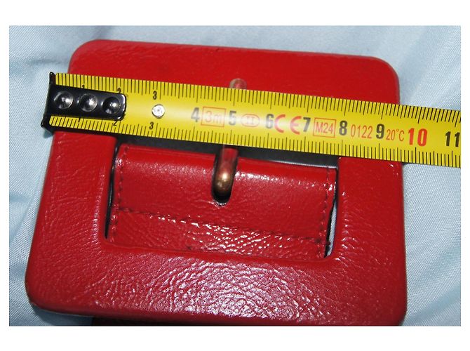 Cinto Yves Saint Laurent Vermelho em Couro Vernizado - vista 9