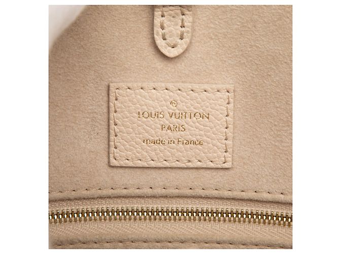 Borsa Onthego MM in Monogram Empreinte marrone di Louis Vuitton - Primavera in città Beige - vista 5
