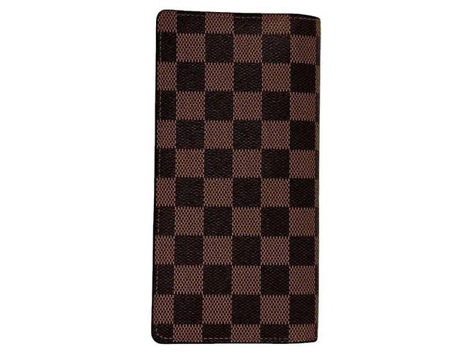 Brazza Billetera Larga Bifold Louis Vuitton en Damier Ebene Marrón Castaño - vista 4