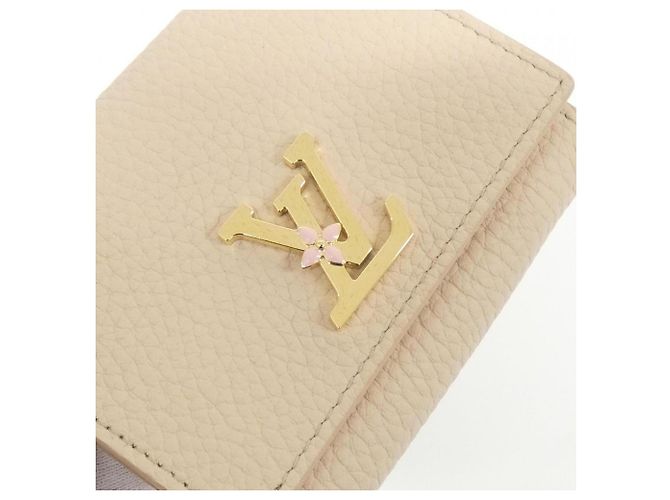 Tiny Wallet Capucines aus Taurillon von Louis Vuitton Sand - Ansicht 3