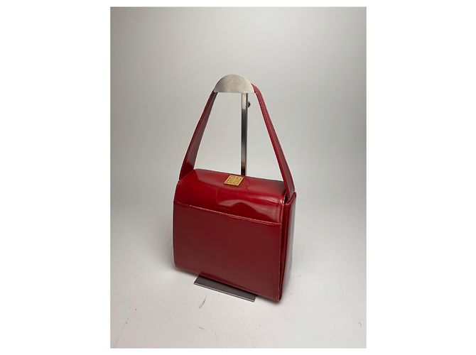Vintage Givenchy Handtasche aus lackiertem Leder in Rot - Ansicht 14