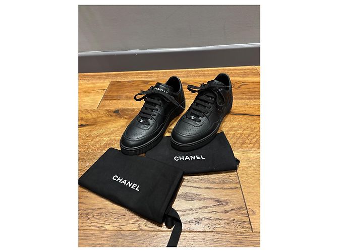 Sneakers in pelle nera Chanel 37 Nero - vista 8