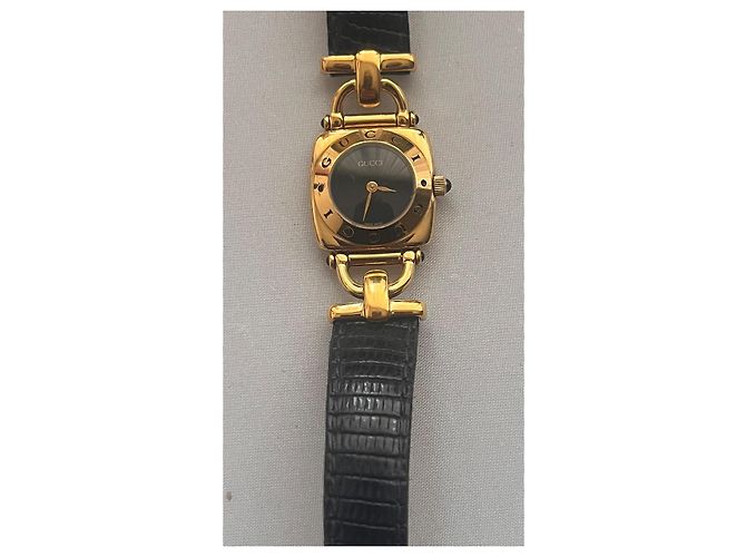 Orologio Gucci 6300L Placcato Oro Quadrante Nero - vista 2