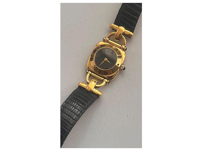 Orologio Gucci 6300L Placcato Oro Quadrante Nero - vista 3
